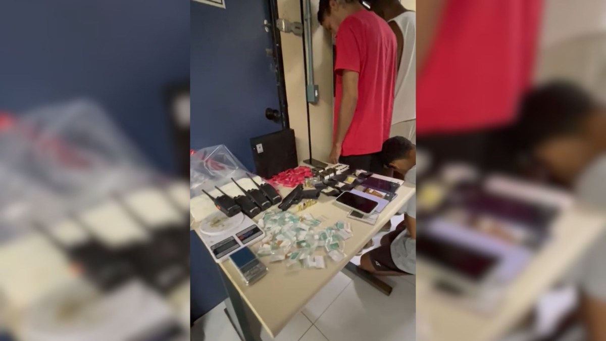 Operação da Polícia Civil contra o tráfico prende dez pessoas em Búzios