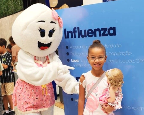 💉 Rio das Ostras terá vacinação para crianças, adolescentes e adultos no Shopping Plaza neste sábado