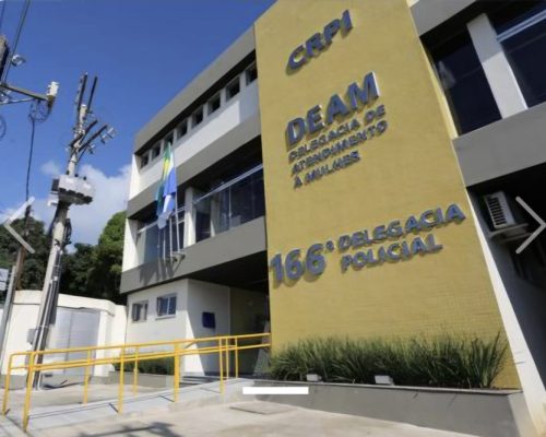 Homem apontado como chefe do TCP é preso em supermercado de Angra dos Reis