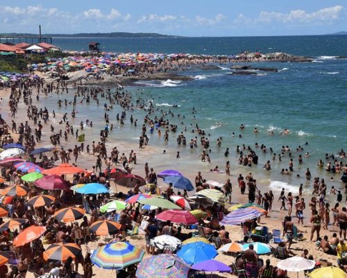 FERIADÃO MOVIMENTA ESTRADAS E RIO DAS OSTRAS REGISTRA 82% DE OCUPAÇÃO HOTELEIRA