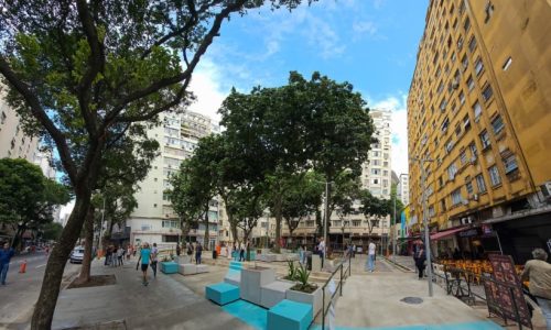 PREFEITURA DO RIO INAUGURA PRAÇA REVITALIZADA EM COPACABANA